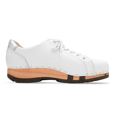 [Weiss] Alisa Damen Clog Sneaker weiss mit Reissverschluss. Damen Sneaker Clogs mit biegsamer Holz Sohle alisa, clog sneakers damen mit biegsamer nachhaltiger holzsohle, farbe: weiss (Glattleder), holzclogs woody, woody schuhe, woody shoes, handgemachte holzschuhe aus österreich, kärnten