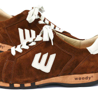 [Hazelnut] Wayne Herren Clog Sneaker, Herrenclog Sneaker, sneakers clogs herren mit biegsamer nachhaltiger holzsohle, der bestseller, farbe: hazelnut (braun), holzclogs woody, woody schuhe, woody shoes, handgemachte holzschuhe aus österreich, kärnten