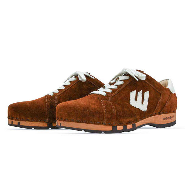 [Hazelnut] Wayne Herren Clog Sneaker, Herrenclog Sneaker, sneakers clogs herren mit biegsamer nachhaltiger holzsohle, der bestseller, farbe: hazelnut (braun), holzclogs woody, woody schuhe, woody shoes, handgemachte holzschuhe aus österreich, kärnten