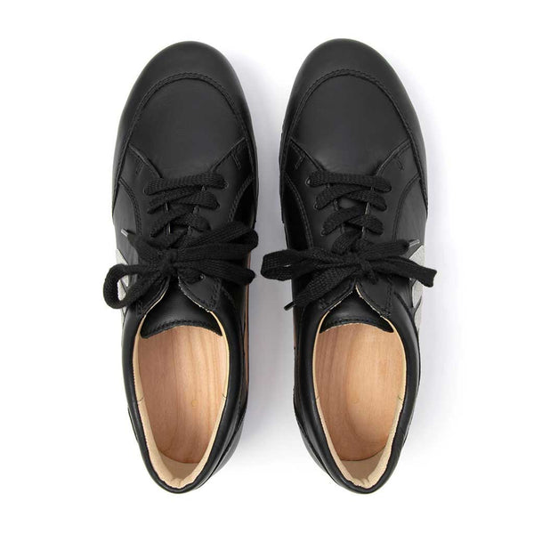 [Schwarz-Silber Glitzer] Abby Damen Clog Sneaker glam line mit biegsamer nachhaltiger holzsohle, farbe: schwarz holzclogs woody, woody schuhe, woody shoes, handgemachte holzschuhe aus österreich, kärnten