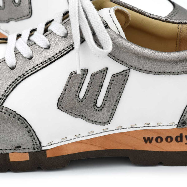 [Titan-Weiss] Abby Damen Clog Sneaker mit biegsamer nachhaltiger holzsohle, farbe: titan-weiss, holzclogs woody, woody schuhe, woody shoes, handgemachte holzschuhe, sommerliche terrasse, garten