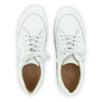 [Weiss] Abby Damen Clog Sneaker mit biegsamer nachhaltiger holzsohle, farbe: weiss Uni, holzclogs woody, woody schuhe, woody shoes, handgemachte holzschuhe aus österreich, kärnten