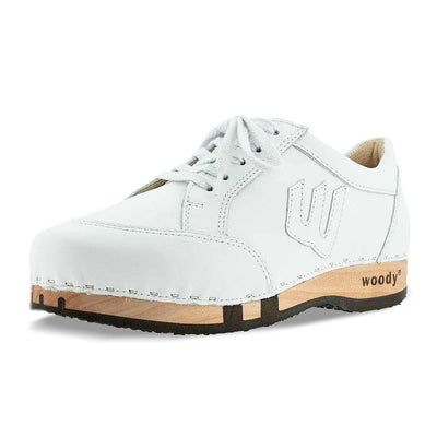 [Weiss] Abby Damen Clog Sneaker mit biegsamer nachhaltiger holzsohle, farbe: weiss Uni, holzclogs woody, woody schuhe, woody shoes, handgemachte holzschuhe aus österreich, kärnten