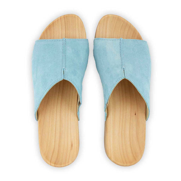 [Baby Blue] Anja Damen Clog Pantolette, farbe: baby-blue_clogs pantoletten damen mit biegsamer nachhaltiger weidenholzsohle, holzclogs woody, woody schuhe, woody shoes, handgemachte holzschuhe aus österreich, kärnten