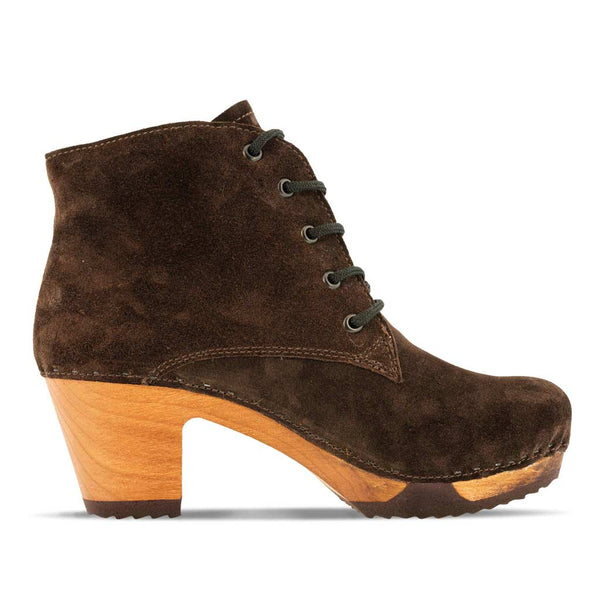 [Chocolate] Anne Clog Ankle Boots / stiefeletten, woody holzschuhe. ankle boots gefüttert, damenstiefel, stiefel, damenclogs mit flexibler, biegsamer holzsohle. holzclogs, clogs damen knöchel stiefel, damen clogs mit fussbett. ankleboots holz schuhe, holzclog, holzschuhe kaufen, farbe: chocolate (braun)