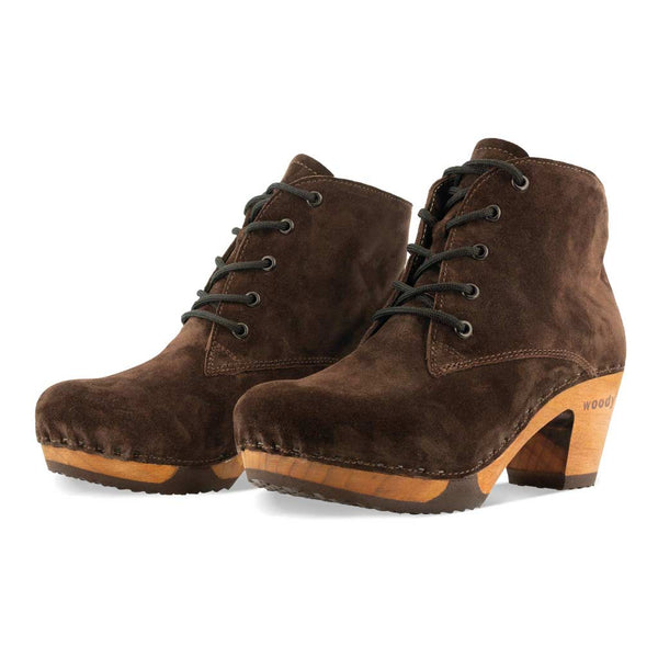 [Chocolate] Anne Clog Ankle Boots / stiefeletten, woody holzschuhe. ankle boots gefüttert, damenstiefel, stiefel, damenclogs mit flexibler, biegsamer holzsohle. holzclogs, clogs damen knöchel stiefel, damen clogs mit fussbett. ankleboots holz schuhe, holzclog, holzschuhe kaufen, farbe: chocolate (braun)