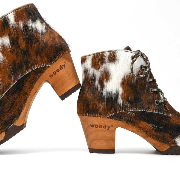 [Fell Natur] Betty Damen Fell Clog Ankle Boots mit biegsamer nachhaltiger holzsohle, farbe: fell natur (tricolore), holzclogs woody, woody schuhe, woody shoes, handgemachte holzschuhe aus österreich, kärnten