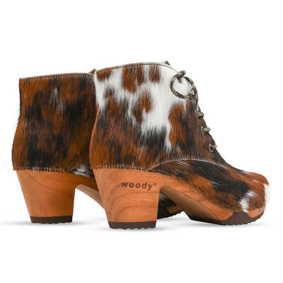 [Fell Natur] Betty Damen Fell Clog Ankle Boots mit biegsamer nachhaltiger holzsohle, farbe: fell natur (tricolore), holzclogs woody, woody schuhe, woody shoes, handgemachte holzschuhe aus österreich, kärnten