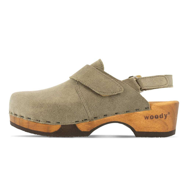 [Sand] Cornelia Damen Clog, farbe: sand_clogs damen, arbeitsschuh mit biegsamer nachhaltiger weidenholzsohle, holzclogs woody, woody schuhe, woody shoes, handgemachte holzschuhe aus österreich, kärnten