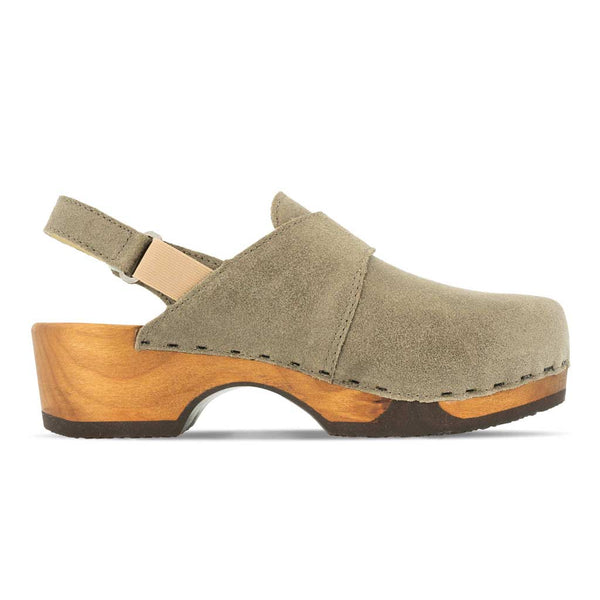 [Sand] Cornelia Damen Clog, farbe: sand_clogs damen, arbeitsschuh mit biegsamer nachhaltiger weidenholzsohle, holzclogs woody, woody schuhe, woody shoes, handgemachte holzschuhe aus österreich, kärnten