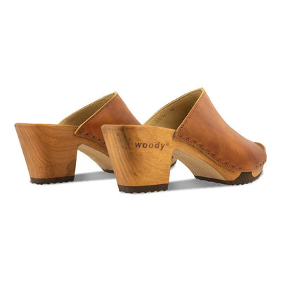 [Safor] elly, farbe: safor (braun), Elly Damen Clog Pantolette mit absatz mit biegsamer nachhaltiger weidenholzsohle, holzclogs woody, woody schuhe, woody shoes, handgemachte holzschuhe aus österreich, kärnten