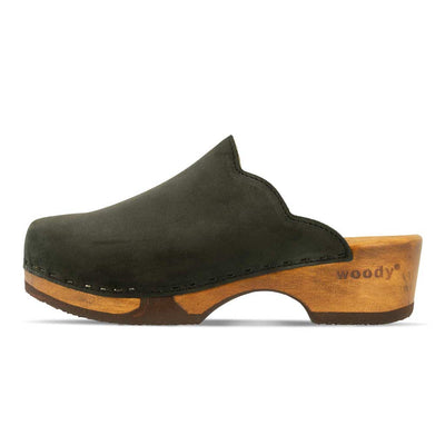 [Nero] Emma Damen Clog, farbe: nero alias schwarz_clogs damen mit biegsamer nachhaltiger weidenholzsohle, holzclogs woody, woody schuhe, woody shoes, handgemachte holzschuhe aus österreich, kärnten
