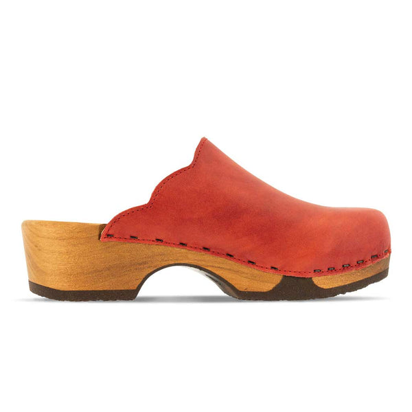 [Rosso] Emma Damen Clog, farbe: rosso (rot)_clogs damen mit biegsamer nachhaltiger weidenholzsohle, holzclogs woody, woody schuhe, woody shoes, handgemachte holzschuhe aus österreich, kärnten