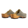 [Sand] Emma Damen Clog, farbe: sand_clogs damen mit biegsamer nachhaltiger weidenholzsohle, holzclogs woody, woody schuhe, woody shoes, handgemachte holzschuhe aus österreich, kärnten