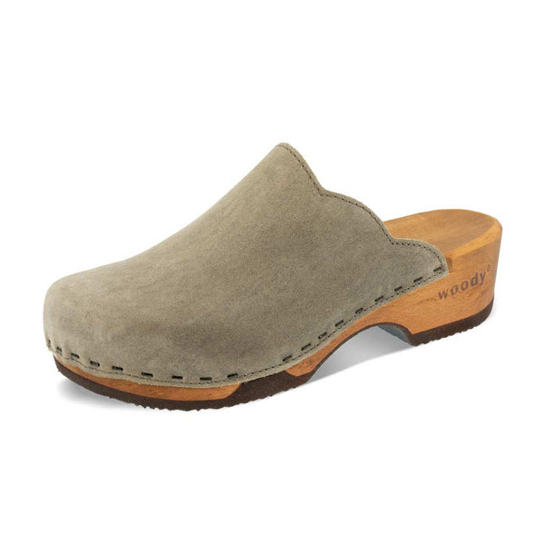 [Sand] Emma Damen Clog, farbe: sand_clogs damen mit biegsamer nachhaltiger weidenholzsohle, holzclogs woody, woody schuhe, woody shoes, handgemachte holzschuhe aus österreich, kärnten