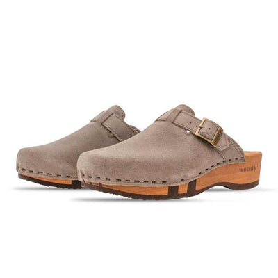 [Sand] Erika Damen Clog, farbe: sand alias warm gray_clogs damen mit biegsamer nachhaltiger weidenholzsohle, holzclogs woody, woody schuhe, woody shoes, handgemachte holzschuhe aus österreich, kärnten