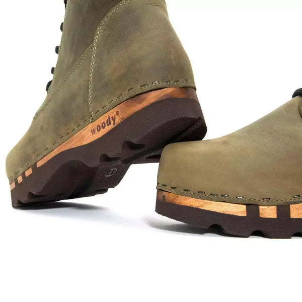 [Olivia] Paul Herren Clog Stiefel mit biegsamer Sohle aus nachhaltigem Weidenholz, Farbe: olivia (olivgrün)
