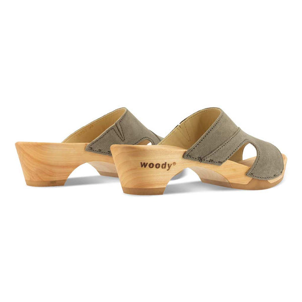 [Sand] Fiona Damen Clog, farbe: sand alias warm grey, pantoletten clogs damen mit biegsamer nachhaltiger Holzsohle,holzclogs woody, woody schuhe, woody shoes, handgemachte holzschuhe aus österreich, kärnten