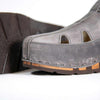 [Bleir] Freddy Herren Clog mit biegsamer nachhaltiger Holzsohle, farbe: bleir (grau), holzclogs woody, woody schuhe, woody shoes, handgemachte holzschuhe aus österreich, kärnten