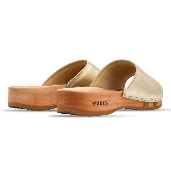 [Gold] Heidi Damen Clog Pantolette mit biegsamer nachhaltiger holzsohle, farbe: gold, holzclogs woody, woody schuhe, woody shoes, handgemachte holzschuhe aus österreich, kärnten