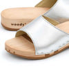 [Silber] Heidi Damen Clog Pantolette mit biegsamer nachhaltiger holzsohle, farbe: silber, holzclogs woody, woody schuhe, woody shoes, handgemachte holzschuhe aus österreich, kärnten