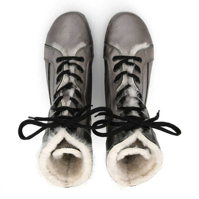 [Titan] Heike Damen Clog Stiefelette, clog lammfell gefütterter clog stiefel damen mit biegsamer nachhaltiger holzsohle, farbe: titan, holzclogs woody, woody schuhe, woody shoes, handgemachte holzschuhe aus österreich, kärnten