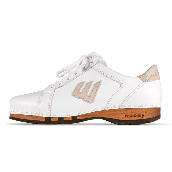 [Weiss-Hielo] Wayne Herren Clog Sneaker, woody holzschuhe. herren clogs, flexible, biegsame holzsohle. holzclogs, sneaker clogs herren, männer clogs mit fussbett. woody leder clogs herren. holzclogs, holzschuhe bestellen. farbe: weiss-hielo
