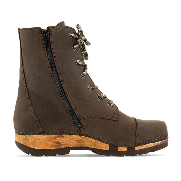 [Caffe] Herta Damen Clog Stiefelette, woody holzschuhe stiefelette. ankle boots gefüttert, damenstiefel, damenclogs mit holzsohle. holzclogs, clogs damen knöchel stiefel, damen clogs leder. ankleboots holz schuhe, holzclog, holzschuhe winterstiefel bestellen.