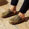 [Oliva] Hubertus Herren Clog mit Stick, biegsame nachhaltige holzsohle, farbe: oliva, holzclogs woody, woody schuhe, woody shoes, handgemachte holzschuhe aus österreich, kärnten