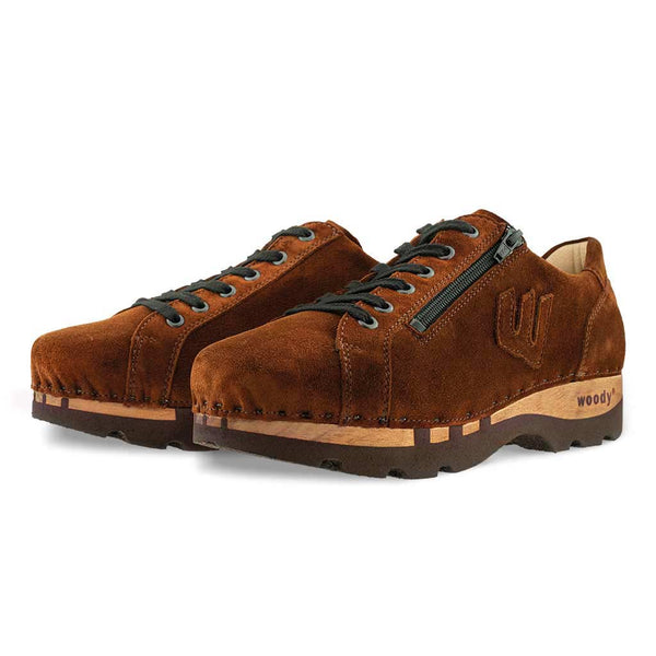 [Hazelnut] Jack Herren Clog Sneaker Haselnuss, Herren Clog von woody Schuhe. Clogs Herren Sneaker jack, clog sneakers für herren mit biegsamer nachhaltiger holzsohle, farbe: hazelnut (haselnussbraun), holzclogs woody, woody schuhe, woody shoes, handgemachte holzschuhe aus österreich, kärnten