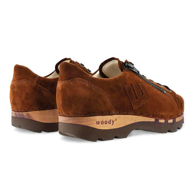 [Hazelnut] Jack Herren Clog Sneaker Haselnuss, Herren Clog von woody Schuhe. Clogs Herren Sneaker jack, clog sneakers für herren mit biegsamer nachhaltiger holzsohle, farbe: hazelnut (haselnussbraun), holzclogs woody, woody schuhe, woody shoes, handgemachte holzschuhe aus österreich, kärnten