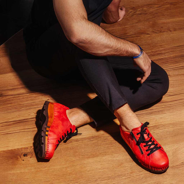 [Rosso] Jack Herren Clog Sneaker mit biegsamer nachhaltiger holzsohle, farbe: rosso (glattleder rot), holzclogs woody, woody schuhe, woody shoes, handgemachte holzschuhe aus österreich, kärnten