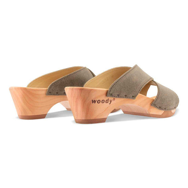 [Sand] Juna Damen Clog Pantolette, farbe: sand (warm grey), clog pantoletten damen mit biegsamer nachhaltiger weidenholzsohle, holzclogs woody, woody schuhe, woody shoes, handgemachte holzschuhe aus österreich, kärnten
