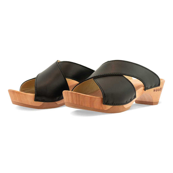 [Schwarz] Juna Damen Clog Pantolette, farbe: schwarz, clog pantoletten damen mit biegsamer nachhaltiger weidenholzsohle, holzclogs woody, woody schuhe, woody shoes, handgemachte holzschuhe aus österreich, kärnten