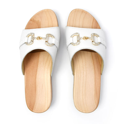 [Weiss mit Schmuck] Farah Damen Clog Pantolette – elegant, mit biegsamer Sohle aus nachhaltigem Weidenholz, Farbe: weiss (mit goldener und strassbesetzter Zierschnalle)