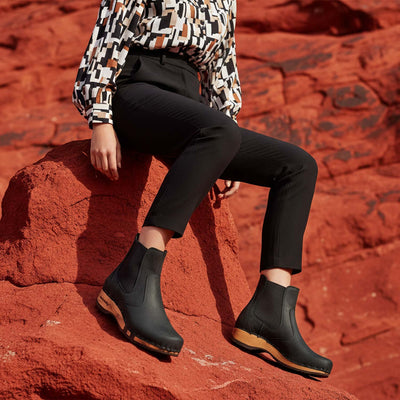[Nero] Jutta Damen Clog Stiefelette, woody holzschuhe stiefelette, ankle boots, ankleboots gefüttert, damenstiefel, damenclogs mit holzsohle. holzclogs, clogs damen knöchel stiefel, damen clogs leder. holz schuhe, holzclog, holzschuhe winterstiefel bestellen. farbe: nero (schwarz)