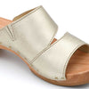 [Gold] Kate Damen Clog Pantolette, farbe: gold_clogs pantoletten damen mit biegsamer nachhaltiger weidenholzsohle, holzclogs woody, woody schuhe, woody shoes, handgemachte holzschuhe aus österreich, kärnten