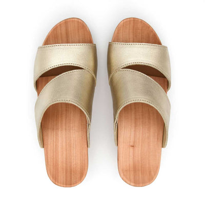 [Gold] Kate Damen Clog Pantolette, farbe: gold_clogs pantoletten damen mit biegsamer nachhaltiger weidenholzsohle, holzclogs woody, woody schuhe, woody shoes, handgemachte holzschuhe aus österreich, kärnten