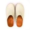 [Creme] Katharina Damen Clog mit biegsamer nachhaltiger holzsohle, farbe: creme, holzclogs woody, woody schuhe, woody shoes, handgemachte holzschuhe aus österreich, kärnten