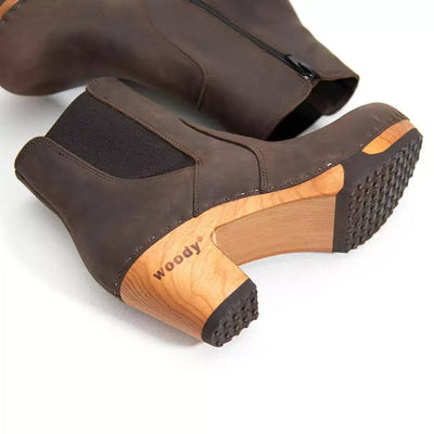 [Caffe] Lara Damen Clog Stiefelette mit biegsamer nachhaltiger Weidenholzsohle-holzclogs woody, woody schuhe, woody shoes, handgemachte holzschuhe aus österreich, kärnten, farbe: caffe (braun)
