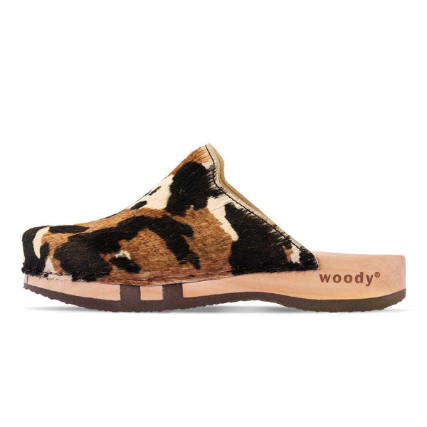[Fell Kombi] Lea Fell Clog, clog sneakers für damen mit biegsamer nachhaltiger holzsohle, farbe: fell kombi (kuh-print-design), holzclogs woody, woody schuhe, woody shoes, handgemachte holzschuhe aus österreich, kärnten