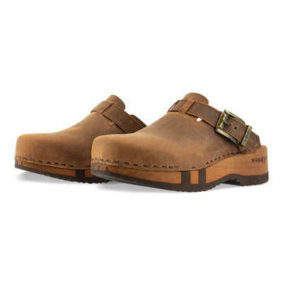 [Tabacco] Leon Herren Clog mit biegsamer nachhaltiger holzsohle, farbe: tabacco-braun, holzclogs woody, woody schuhe, woody shoes, handgemachte holzschuhe aus österreich, kärnten
