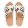 [Silber] Leonie Damen Clog Pantolette mit schnallen und biegsamer nachhaltiger holzsohle, farbe: silber, holzclogs woody, woody schuhe, woody shoes, handgemachte holzschuhe aus österreich, kärnten