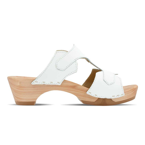 [Weiss] Leonie Damen Clog Pantolette mit schnallen und biegsamer nachhaltiger holzsohle, farbe: weiss, holzclogs woody, woody schuhe, woody shoes, handgemachte holzschuhe aus österreich, kärnten