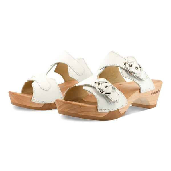 [Weiss] Leonie Damen Clog Pantolette mit schnallen und biegsamer nachhaltiger holzsohle, farbe: weiss, holzclogs woody, woody schuhe, woody shoes, handgemachte holzschuhe aus österreich, kärnten