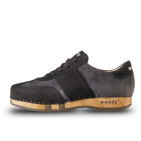 woody Lia Damen Clog Sneaker in Graphit-Nero, handgemacht in Österreich