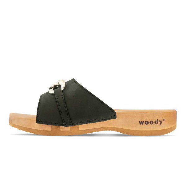 [Nero] Lina Damen Clog Pantolette, farbe: nero (schwarz), clogs pantoletten damen mit biegsamer nachhaltiger weidenholzsohle, holzclogs woody, woody schuhe, woody shoes, handgemachte holzschuhe aus österreich, kärnten, metal-accessoires-inchrome-optic. Damenclogs, Damen Clogs - Clogs Dame