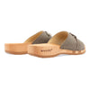 [Sand] Lina Damen Clog Pantolette, farbe: sand, clogs pantoletten damen mit biegsamer nachhaltiger weidenholzsohle, holzclogs woody, woody schuhe, woody shoes, handgemachte holzschuhe aus österreich, kärnten, metal-accessoires-inchrome-optic. Damenclogs, Damen Clogs - Clogs Dame