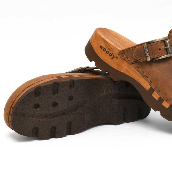 [Tabacco] Lukas Kärnten Herren Clog mit stick und biegsamer nachhaltiger holzsohle, der bestseller, farbe: tabacco-braun, holzclogs woody, woody schuhe, woody shoes, handgemachte holzschuhe aus österreich, kärnten