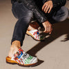 [Showtime] Lukas Clogs Herren mit biegsamer nachhaltiger holzsohle, der bestseller, farbe: showtime (multicolor-westwood), holzclogs woody, woody schuhe, woody shoes, handgemachte holzschuhe aus österreich, kärnten